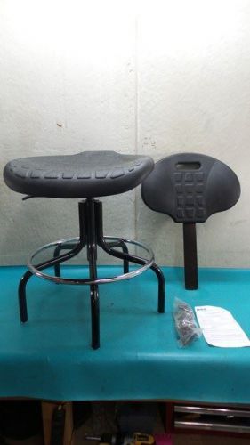 Bevco 7601 300 lbs Black 29 in Task Chair