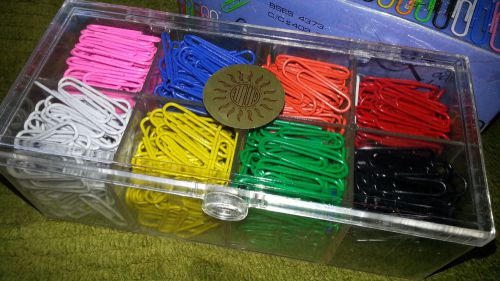 Paper Clips – 800 Count Standard Size Vinyl Coated Colored Clips