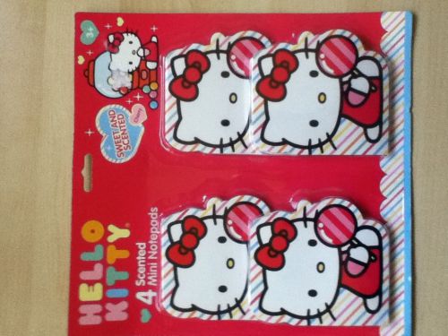 Hello Kitty  4 scented mini notepods