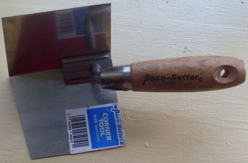 PaceSetter Corner Tool, Inside Wood Handle