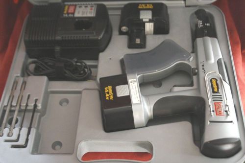 Senco DuraSpin Cordless Screw Gun Driver Carpenters Dry Wall Flooring Tool 14.4V