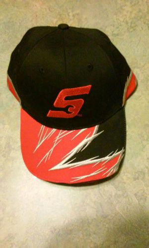 BRAND NEW &#034;Snap-on&#034; Red/Black Ball Cap-One Size Fits All-Hook&amp;Loop Closure