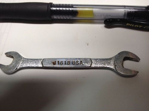 Snap On Tools 1/4&#034; &amp; 9/32 Double Open End Wrench J1618A Used a bit.