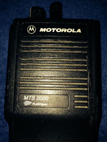 Motorola mts2000 800mhz flashport radio ~ working~ h01ucd6pw1bn portable/radio for sale