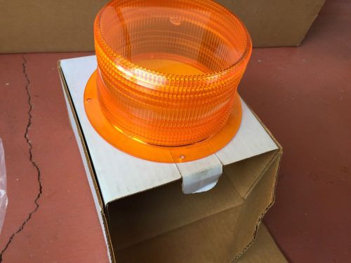 NEW Federal Signal Lo-Pro Amber replacement lens model 200767-95