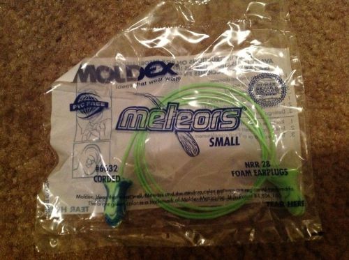 NIP--MOLDEX 6632 EARPLUGS - Meteors Disposable Small Corded Earplugs (100 Pairs)