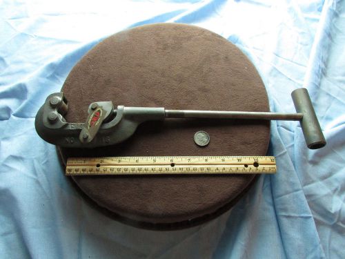 Quality vintage dunlap steel pipe cutter pluming 1/8&#034; to 1 1/2&#034; heavy duty tool for sale