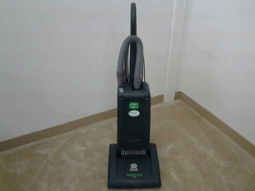 Tennant/ nobles viper v-hdu-14 commercial vacuum for sale