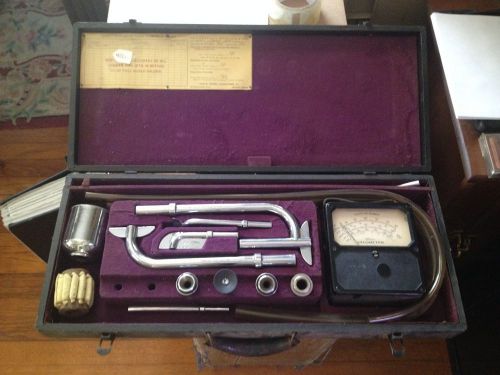 Vintage Alnor Velometer with Case and Accessories Works Excellent Condition 3002