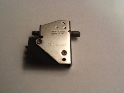 NEW Honeywell micro switch 23AC72