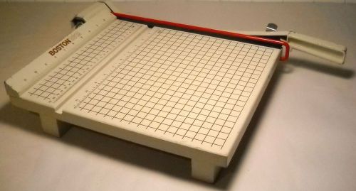 VINTAGE BOSTON 2612 PAPER CUTTER * GREAT FOR CRAFTS OR ART ROOM