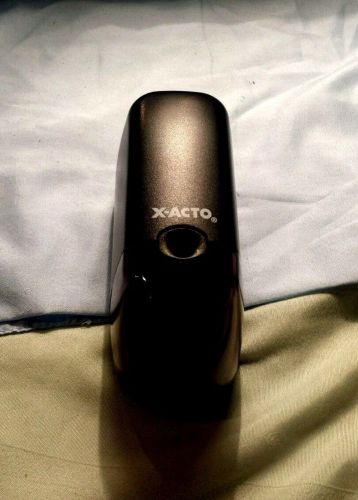 X-Acto 16750 Battery Powered Pencil Sharpener Works Great Condition