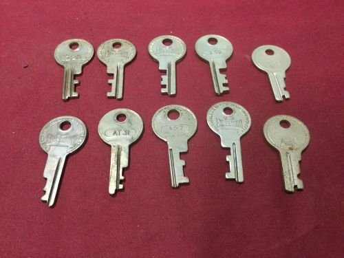 Excelsior Luggage Pre-cut Keys, AT31, 126, 127, 152, 900, Set of 10 - Locksmith