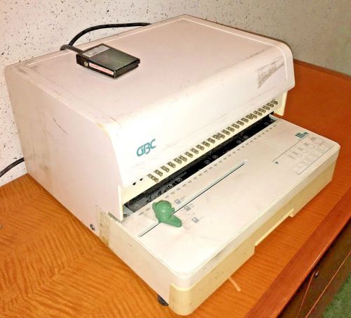 GBC, 111PM-3, Electric Paper Punch w/ Foot Pedal, General Binding Corporation