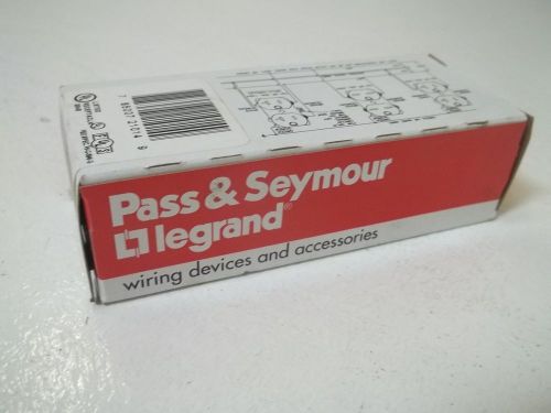 LOT OF 3 PASS SEYMOUR CRB5262 DUPLEX RECEPTACLE 15A 125V BROWN *NEW IN A BOX*