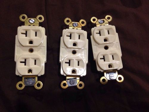 Lot Of 3 Hubbell 5362 Duplex Receptacle 3wire 20A 125V