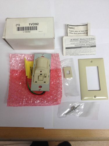Hubbell ATP12771 Wall Switch Occupancy Sensor Passive Infrared  Ivory