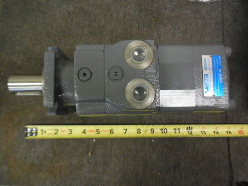 NEW VICKERS HYDRAULIC MOTOR # GR-MEV2-15-5S13-30-DU-JA