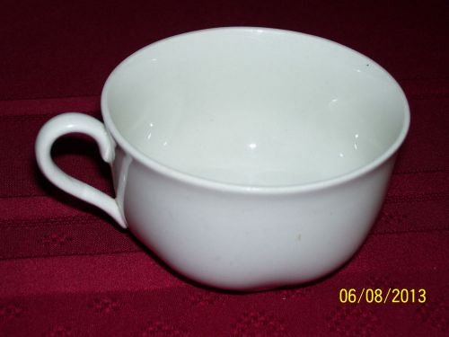 VINTAGE WHITE COFFEE CUP