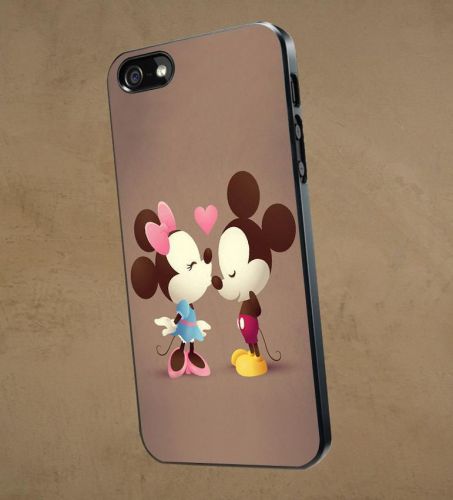 Love Kissing Mickey and Minnie Mouse Cartoon Samsung and iPhone Case