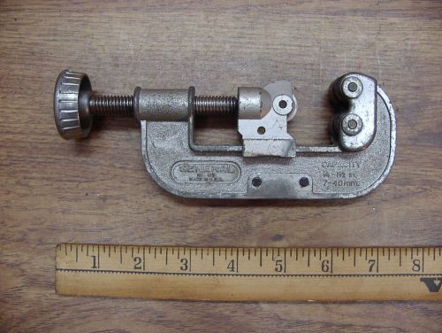 Old used tools,general no. 125 tubing cutter,1/4&#034;-1-1/2&#034; capacity,good condition for sale