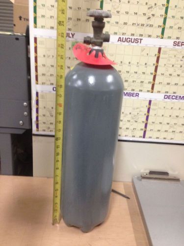CO2 Tank  NEW HYDROTEST (11/2014) NEW PAINT,