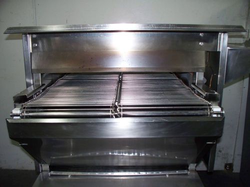 Nieco 820G Conveyor Cheese Melter &amp; Pizza Oven