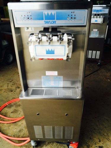 TAYLOR SOFT SERVICE ICE CREAM MACHINE MODEL 336/33 WATER COOLED [4] INSTOCK 2010