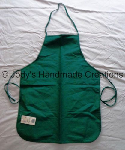 New with tags / full length bib apron  chef/cook 100% cotton twill / green for sale