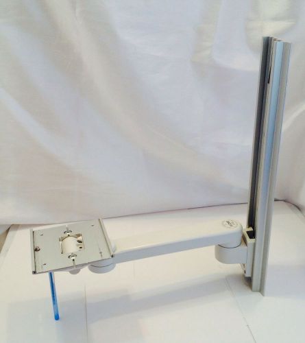 GCX  Wall mounting system monitor Arm plate mount rack Wmm 0001 01B m series