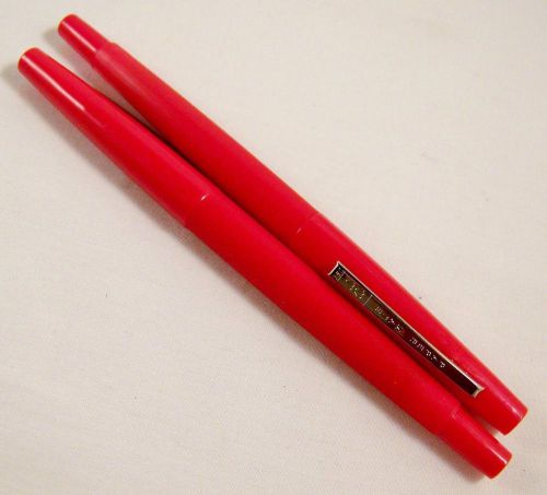 12 Paper Mate FLAIR RED Ink Felt Tip Pens New in Box 84201 Markers Porous Point