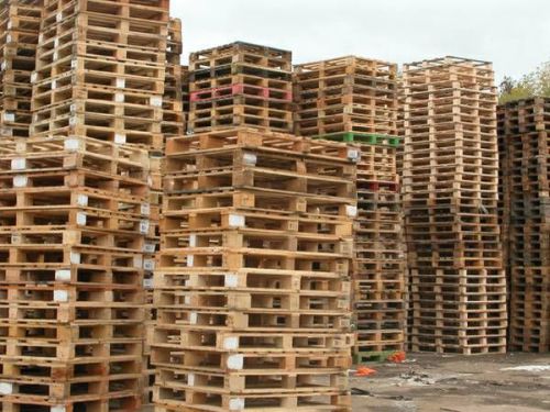 Wood pallet 48 x 40 wood pallets 4-way for sale