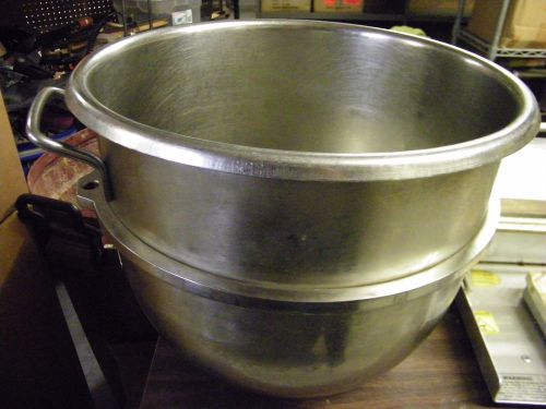 30 Qt. Mixing Bowl STAINLESS STEEL  (2Z)