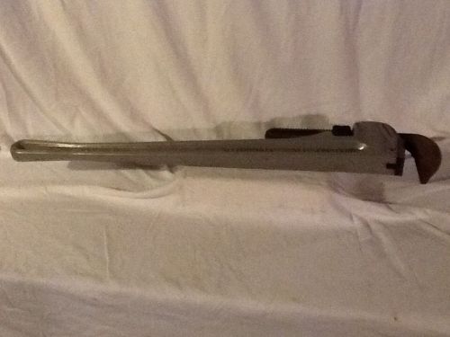 Reed 36&#034; aluminum heavy duty pipe wrench for sale