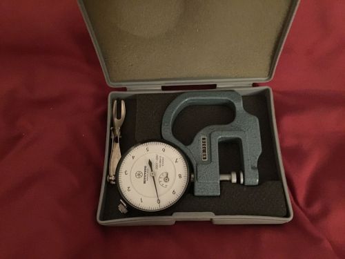 Mitutoyo 6 Jewels Dial Thickness Gauge No.7326  .000-.050&#034;
