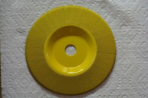Sanding disc’s (flat face)) sd750 7/8 bore yellow fine 7 inch diameter for sale
