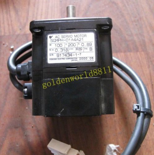 Yaskawa AC servo motor SGMPH-01A4A21 good in condition for industry use