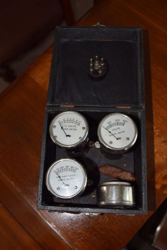 Box of Volt and Bias Gauges / Meters for sockets to test Antique Radios and Amps