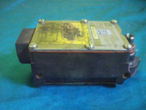 Namco controls ea170-33100 ea17033100 snap-lock snap lock limit switch for sale