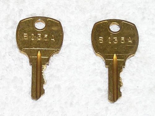2 - GE General Electric National B135A Electrical Breaker Panelboard Keys