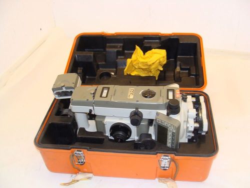 NIKON DTM 750 TOTAL STATION NO CHARGER USED WITH CASE AND ACCESSORIES
