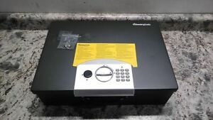 Sentry Safe PL048E 17 1/2 In W 13 3/5 In D 5 4/5 In H Portable Safe (AW)