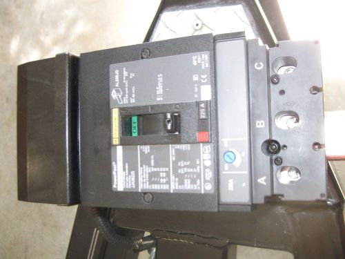 Square d jja36225( new)-225 amp 3 pole 600 volt breaker for sale