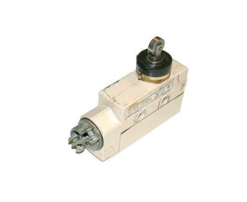 OMRON ENCLOSED LIMIT SWITCH CONTACT MODEL ZE-N22-2S  (3 AVAILABLE)