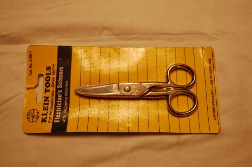 Klein Tools Electricians Scissors with Stripping Notches No. 2100-7