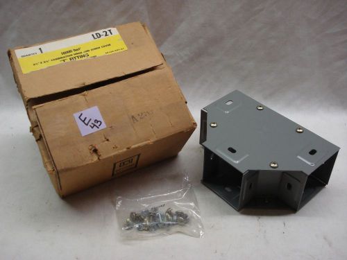 Square d square duct &#034;t&#034; fitting,  2-1/2&#034; x 2-1/2&#034;,  ld-2t,  nib for sale