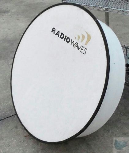 Radio waves hpd3-4.7ns parabolic dish dual pole antenna 4.4-5.0 ghz w radome for sale
