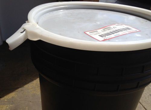 55 gallon food grade plastic drum barrel with latch lid, very clean for sale