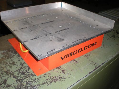 Vibco Model US-TT-18x18 Table with SCR-400  Vibrator - 115VAC - For Repair