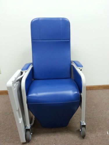 WINCO 6535 TRANSPORT/ALL PURPOSE PATIENT CHAIR